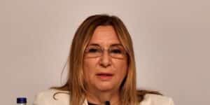 ticaret-bakanligindan-e-ticaret-olarak-kobilerin-yanindayiz-kampanyasi-GCBZSIv9.jpg